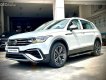Volkswagen Tiguan facelift 2023 - TẶNG 150% TRƯỚC BẠ or TIỀN MẶT 300 TRIỆU VÀ GÓI PHỤ KIỆN NÂNG CẤP XE CHÍNH HÃNG GIÁ TỐT NHẤT MIỀN NAM LH NGAY 0979573796