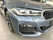 BMW 530i 2022 - mới 100%, giảm tiền măt, tặng bảo hiểm, chỉ cần 550tr nhận xe với lái suất 0,69%/tháng