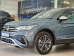 Volkswagen Tiguan 2023 - Trẻ trung, xe nhập khẩu Mỹ, màu xanh cực đẹp, ưu đãi lên đến hàng trăm triệu tiền mặt, giao ngay tận nhà cho khách