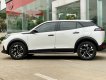 Peugeot 2008 2023 - [Bình Dương] Đủ màu, giao ngay cho khách, vay tối đa 85% xe, liên hệ em Hiền lái thử ngay