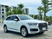 Audi Q7 2016 - Cần bán chiếc Audi Q7 bản 2.0 của 2016 đăng ký 2017 giá hợp lý