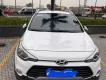 Hyundai i20 Active 2017 - Chính chủ bán xe Hyundai i20 active 2017 trắng còn mới - Giá : 410 triệu. - Địa chỉ : Phường Sài Đồng, Quận Long Biên, H