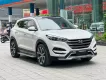 Hyundai Tucson 1.6 Turbo 2018 - Bán Hyundai Tucson 1.6 Turbo đời 2018, màu trắng, xe đẹp đi gia đình
