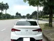 Hyundai Elantra 1.6 AT 2021 - Cần bán xe Hyundai Elantra 1.6 AT sản xuất 2021, màu trắng, xe gia đình chạy ít