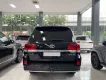 Toyota Land Cruiser 4.6 V8 2019 - Bán Toyota Land Cruiser 4.6 V8, sản xuất 2019, lăn bánh hơn 6 vạn Km.