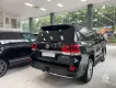 Toyota Land Cruiser 4.6 V8 2019 - Bán Toyota Land Cruiser 4.6 V8, sản xuất 2019, lăn bánh hơn 6 vạn Km.