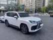 Lexus LX 600 07 chỗ 2023 - Bán Lexus LX600 7 chỗ, sản xuất 2023, lăn bánh 6 ngàn KM, mới 99,99%