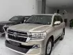 Toyota Land Cruiser 4.6 V8 2016 - Bán Toyota Land Cruiser 4.6 V8 2016, màu vàng cát cực đẹp.