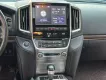 Toyota Land Cruiser VX 2020 - Em bán chiếc xe Siêu Đẹp lăn bánh hơn 4 vạn Km chuẩn. Toyota Land Cruiser LC200 sản xuất năm 2020 chủ ít đi.