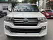 Toyota Land Cruiser 5.7 nhập Mỹ 2016 - Toyota Land Cruiser 5.7 nhập Mỹ, sản xuất 2016. Xe siêu đẹp.