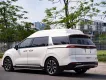 Kia Carnival royal 2022 - Bán ô tô Kia Carnival royal đời 2022, màu trắng, nhập khẩu