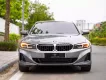 BMW 320i Sportline 2024 - Xe BMW 320i Sportline đời 2024, màu xám/nâu siêu lướt 2v8km, giá tốt
