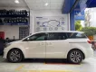 Kia Sedona 2016 - Sedona sản xuất 2016, màu trắng sang trọng đang tìm chủ nhân mới. 