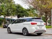 Kia Sedona 2016 - Sedona sản xuất 2016, màu trắng sang trọng đang tìm chủ nhân mới.