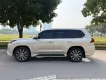 Lexus LX 570 2018 - Bán xe  Lexus LX 570 sản xuất  2018, màu vàng cát xe đẹp xuất sắc 