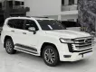 Toyota Land Cruiser LC300 2025 - Bán Land Cruiser LC300 sản xuất 2025, siêu lướt 5000Km
