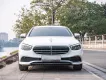 Mercedes-Benz E200 Exclusive V1 2022 - Mercedes Exclusive 2022 lướt, giá cực êm 