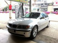 BMW 3 Series 318i 2003 - Cần bán xe BMW 3 Series 318i đời 2003, màu bạc chính chủ giá 316 triệu tại Bình Phước