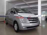 Hyundai H-1 Starex 2016 - Cần bán Hyundai H-1 Starex đời 2016, màu bạc, nhập khẩu chính hãng, giá tốt giá 887 triệu tại Tp.HCM
