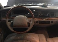 Lincoln Town car 1996 - Bán xe Lincoln Town car 1996, màu đen, nhập khẩu số tự động giá 450 triệu tại Hà Nội