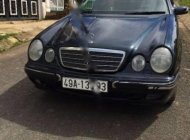Mercedes-Benz E240 2002 - Bán ô tô Mercedes E240 đời 2002, màu xanh lam xe gia đình giá 220 triệu tại Lâm Đồng