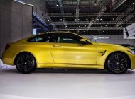 BMW M4 2017 - Cần bán BMW M4 đời 2017, màu vàng, nhập khẩu giá 3 tỷ 998 tr tại Hà Nội
