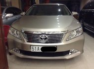 Toyota Camry LE 2013 - Bán Toyota Camry LE đời 2013, màu vàng, nhập khẩu nguyên chiếc giá 1 tỷ 69 tr tại Tp.HCM