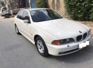 BMW 5 Series  528i 2000 - Bán xe BMW 528i, số sàn, màu kem, sản xuất 2000, Odo 150.000km giá 200 triệu tại Tp.HCM