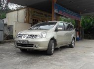 Nissan Livina 2011 - Bán ô tô Nissan Livina sản xuất 2011, màu vàng giá 320 triệu tại Hà Tĩnh