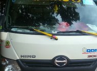 Xe tải 1250kg 2010 - Xe tải cũ Hino 3.5 tấn thùng kín, màu trắng giá 380 triệu tại Tp.HCM