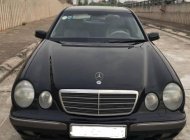 Mercedes-Benz E240   1999 - Cần bán gấp Mercedes E240 đời 1999, máy móc êm ru không lỗi lầm gì giá 160 triệu tại Hà Nội