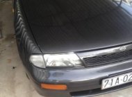 Nissan Bluebird 1993 - Bán Nissan Bluebird đời 1993, màu xám chính chủ giá 92 triệu tại Bến Tre