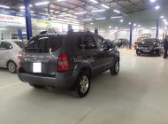 Hyundai Tucson 4WD 2009 - Cần bán xe Hyundai Tucson 4WD 2009, màu xám (ghi), xe nhập, 440 triệu giá 440 triệu tại Hà Nội