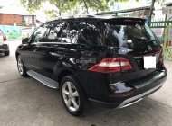 Mercedes-Benz ML Class   350 2014 - Bán xe Mercedes ML 350 đời 2014, màu đen, xe còn mới đẹp giá 2 tỷ 180 tr tại Tp.HCM