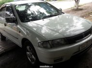 Mazda 323 2000 - Bán xe Mazda 323 đời 2000, màu trắng, nhập khẩu chính hãng giá 100 triệu tại Quảng Ngãi