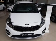 Kia Rondo 1.6 GAT  2017 - Bán xe Kia Rondo 1.6 GAT 2017, màu trắng, giá chỉ 689 triệu giá 689 triệu tại Đồng Tháp