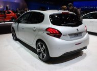 Peugeot 2008 2015 - Bán Peugeot 2008 đời 2015, màu trắng, nhập khẩu, 850 triệu giá 850 triệu tại Bắc Kạn