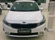 Kia Cerato MT 2017 - Bán Kia Cerato MT đời 2017, màu trắng giá 553 triệu tại Cà Mau