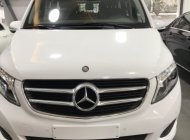 Mercedes-Benz V-Class  V220d  2.2 AT  2016 - Bán Mercedes V220d 2.2 AT đời 2016, màu trắng  giá 1 tỷ 760 tr tại Hà Nội