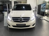 Mercedes-Benz V-Class V20 CDI 2015 - Mercedes Benz V220 CDI, đăng ký lần đầu 08/2015, siêu lướt, thanh toán chỉ 630 triệu nhận xe giá 2 tỷ 50 tr tại Tp.HCM