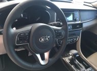 Kia Optima 2.0 AT 2017 - Bán Kia Optima 2.0 AT đời 2017, màu trắng, giá 719tr giá 719 triệu tại Nghệ An