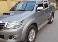 Toyota Hilux G 2014 - Cần bán gấp Toyota Hilux G đời 2014, màu bạc giá 535 triệu tại Nghệ An