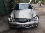 Mercedes-Benz C class C180 2004 - Bán Mercedes C180 sản xuất năm 2004, xe gia đình giá 235 triệu tại Đồng Tháp