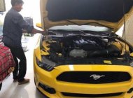 Ford Mustang 2016 - Bán Ford Mustang sản xuất năm 2016, màu vàng giá 4 tỷ tại Tp.HCM