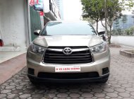 Toyota Highlander LE 2014 - Cần bán Toyota Highlander LE đời 2014, màu vàng, xe nhập giá 1 tỷ 750 tr tại Hà Nội