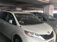 Toyota Sienna LE 2010 - Cần bán xe Toyota Sienna LE đời 2010, màu trắng, xe nhập giá 1 tỷ 350 tr tại Tp.HCM