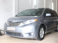 Toyota Sienna LE 2010 - Chính chủ bán xe Toyota Sienna LE sản xuất 2010, màu bạc, nhập khẩu giá 1 tỷ 480 tr tại Hà Nội