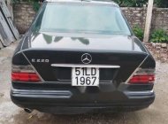 Mercedes-Benz C class 2.0 1997 - Cần bán lại xe Mercedes 2.0 sản xuất 1997, màu đen số sàn, 50 triệu giá 50 triệu tại Hải Dương