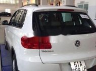 Volkswagen Tiguan 2013 - Gia đình bán ô tô Volkswagen Tiguan năm 2013, màu trắng giá 760 triệu tại Tp.HCM