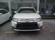 Mitsubishi Outlander 2.4 Premium 2018 - Cần bán Mitsubishi Outlander 2.4 Premium SX 2018, màu trắng, hỗ trợ trả góp, LH: 0919120195 giá 1 tỷ 49 tr tại Bắc Ninh